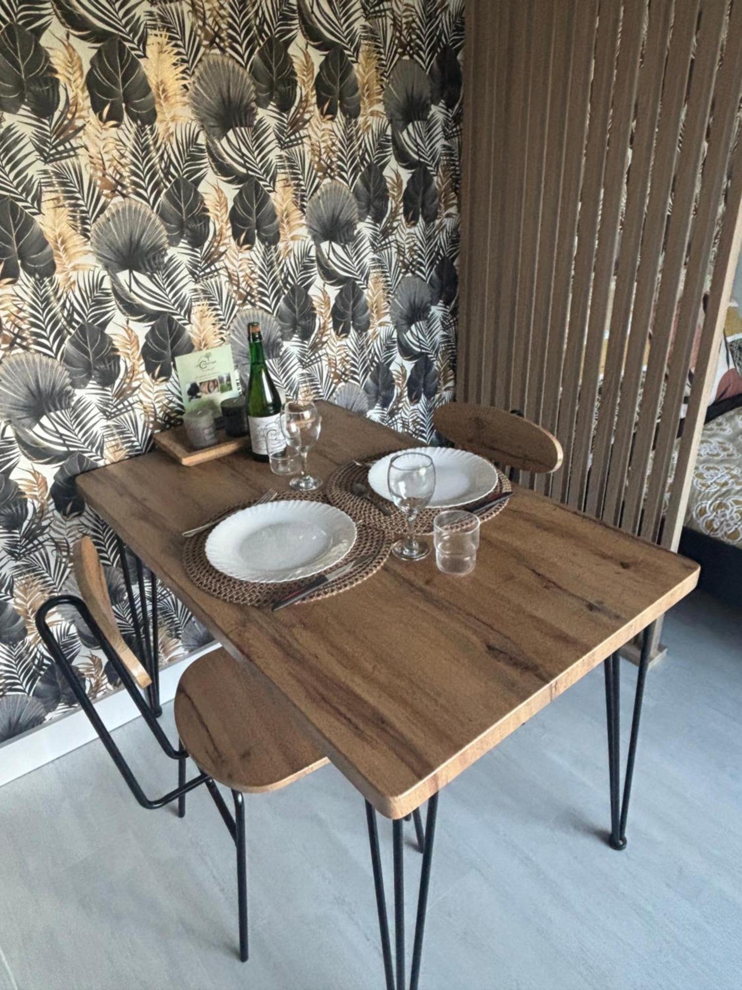 Apartamento Bienvenue Chez Vous Valognes Exterior foto